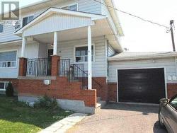 APARTMENT - MAIN FLOOR - 46 MARTIN STREET Thorold (Thorold Downtown), ON L2V 3X2