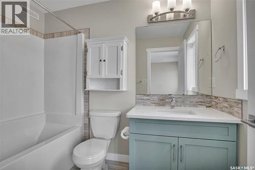 503 Schmeiser Avenue, Saskatoon, SK - Indoor Photo Showing Bathroom