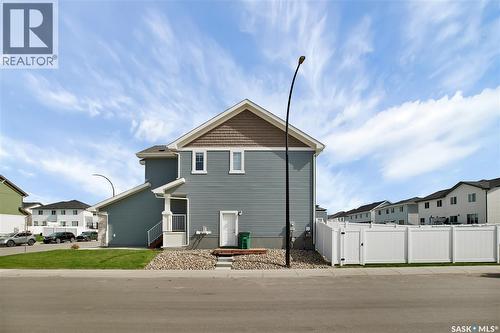 503 Schmeiser Avenue, Saskatoon, SK - Outdoor