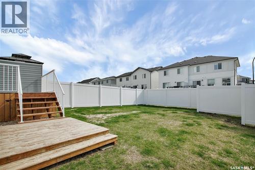 503 Schmeiser Avenue, Saskatoon, SK - Outdoor