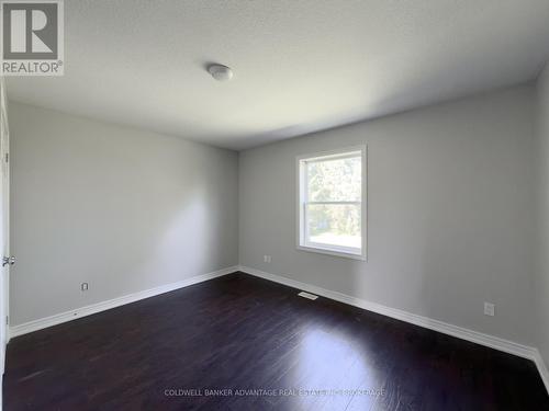 597 First Avenue, Welland (N. Welland), ON - Indoor Photo Showing Other Room