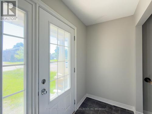 597 First Avenue, Welland (N. Welland), ON - Indoor Photo Showing Other Room