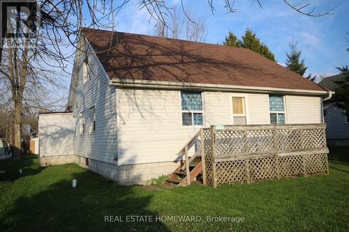 27125 Woodbine Avenue, Georgina, ON - Outdoor