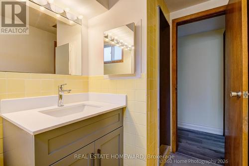 42 Annabelle Drive, Toronto, ON - Indoor Photo Showing Bathroom