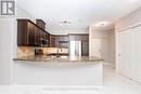 311 - 2799 St. Paul Avenue, Niagara Falls (Church'S Lane), ON  - Indoor Photo Showing Kitchen 