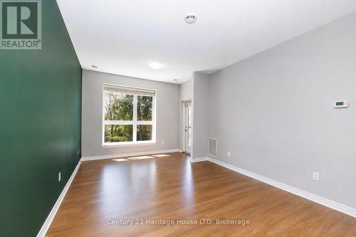 311 - 2799 St. Paul Avenue, Niagara Falls (Church'S Lane), ON - Indoor Photo Showing Other Room