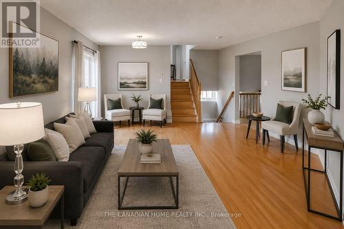 2842 Meadowgate Boulevard, London South, ON - Indoor Photo Showing Living Room