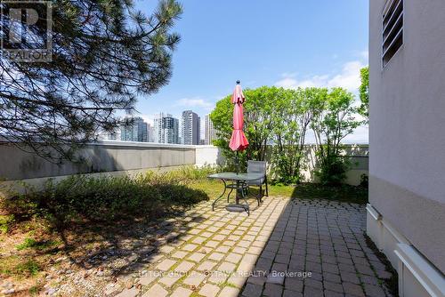 508 - 138 Somerset Street W, Ottawa, ON - Outdoor