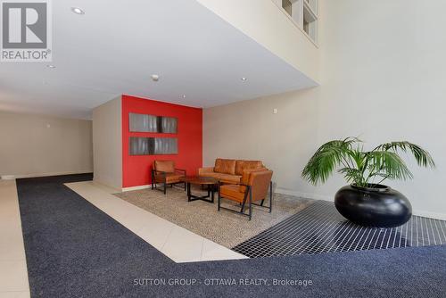 508 - 138 Somerset Street W, Ottawa, ON - Indoor Photo Showing Other Room