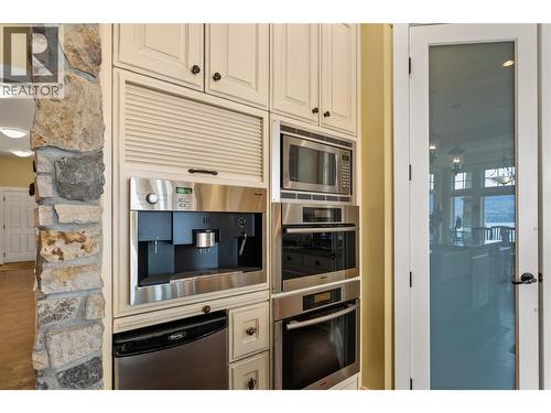 3298 Shiraz Court, West Kelowna, BC 