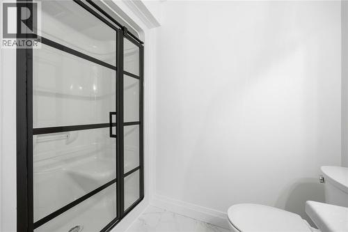 519 Mint Julep Drive, St Clair, ON - Indoor Photo Showing Bathroom