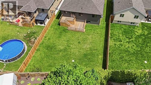 519 Mint Julep Drive, St Clair, ON - Outdoor With Above Ground Pool