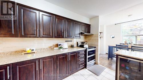 115 - 1055 A Forestwood Drive, Mississauga, ON - Indoor Photo Showing Kitchen