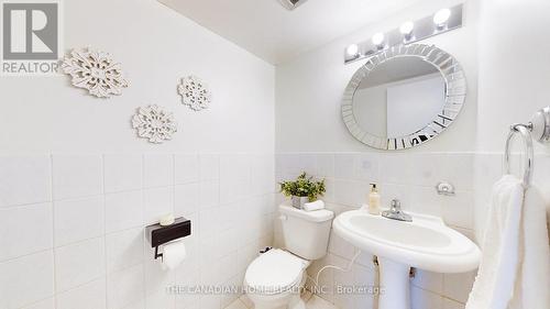 115 - 1055 A Forestwood Drive, Mississauga, ON - Indoor Photo Showing Bathroom
