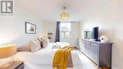 115 - 1055 A Forestwood Drive, Mississauga, ON - Indoor Photo Showing Bedroom