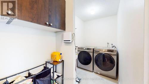 115 - 1055 A Forestwood Drive, Mississauga, ON - Indoor Photo Showing Laundry Room
