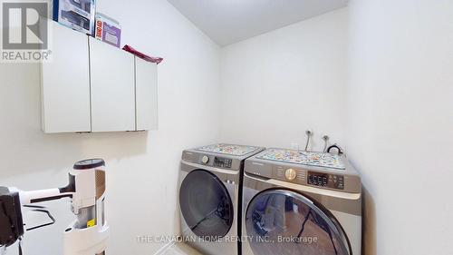 115 - 1055 A Forestwood Drive, Mississauga, ON - Indoor Photo Showing Laundry Room