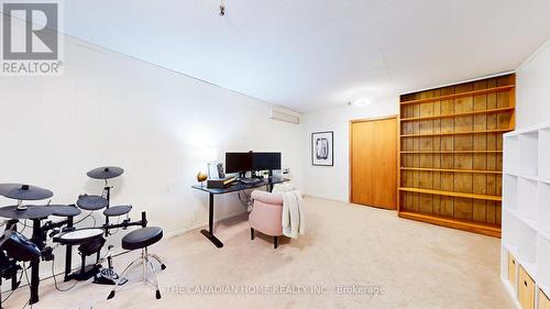 115 - 1055 A Forestwood Drive, Mississauga, ON - Indoor