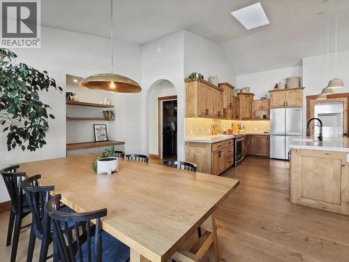 8170 Plotnikoff Road, Grand Forks, BC - Indoor