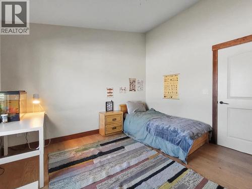 8170 Plotnikoff Road, Grand Forks, BC - Indoor Photo Showing Bedroom