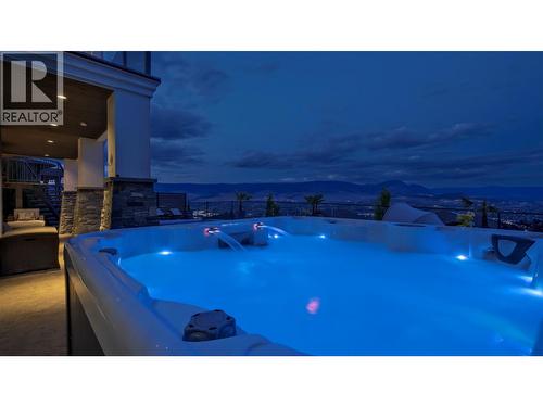 593 Harrogate Lane, Kelowna, BC - Outdoor
