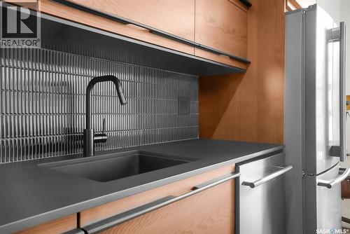 206 120 23Rd Street E, Saskatoon, SK - Indoor Photo Showing Kitchen