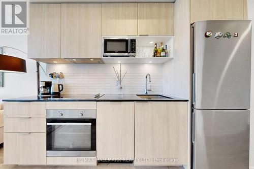 1805 - 20 Tubman Avenue, Toronto, ON - Indoor Photo Showing Kitchen With Upgraded Kitchen