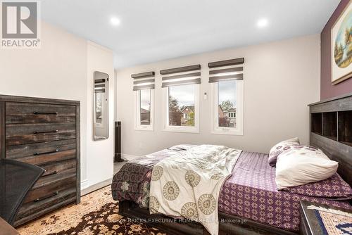 5952 Grossbeak Drive, Mississauga, ON - Indoor Photo Showing Bedroom