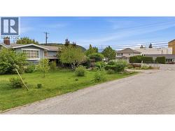 187-193 Cariboo Road Kelowna, BC V1V 2E4