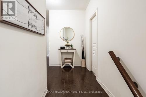 278 Sharon Creek Drive, East Gwillimbury, ON - Indoor Photo Showing Other Room