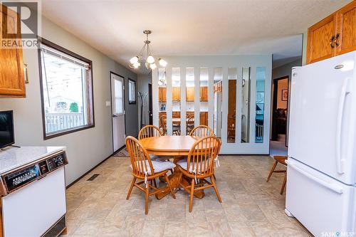 512 9Th Street E, Wynyard, SK - Indoor Photo Showing Dining Room