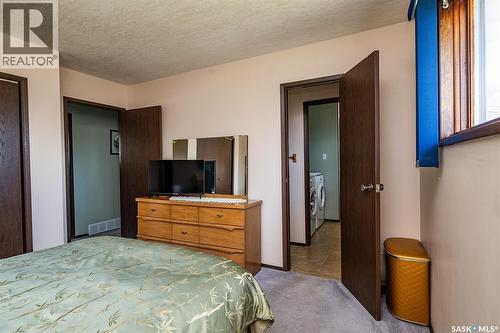 512 9Th Street E, Wynyard, SK - Indoor Photo Showing Bedroom