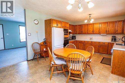 512 9Th Street E, Wynyard, SK - Indoor