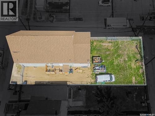 310 F Avenue S, Saskatoon, SK - Outdoor