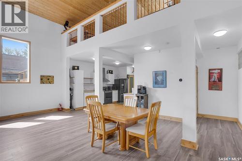 310 F Avenue S, Saskatoon, SK - Indoor Photo Showing Dining Room