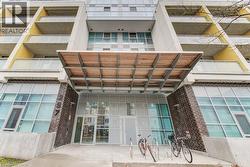 257 HEMLOCK Street Unit# 606 Waterloo, ON N2L 3R4