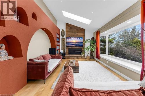 39 Hilts Drive, Stoney Creek, ON - Indoor With Fireplace
