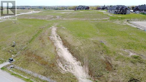 20 Country Place, Kawartha Lakes, ON 