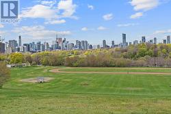 4 - 2 WITHROW AVENUE Toronto, ON M4K 1C9