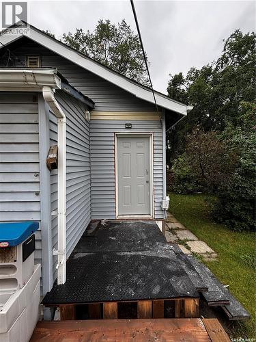 1306 B Avenue N, Saskatoon, SK - Outdoor With Exterior
