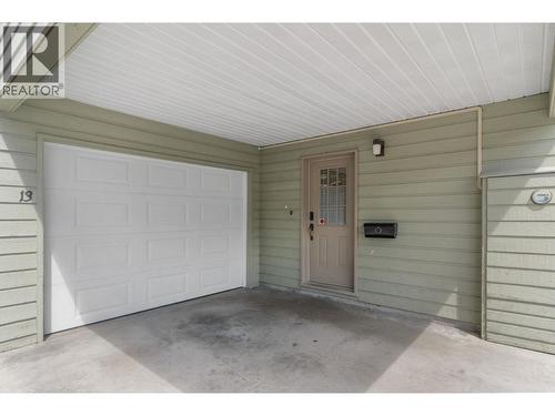 1950 Burtch Road Unit# 13, Kelowna, BC -  Photo Showing Garage