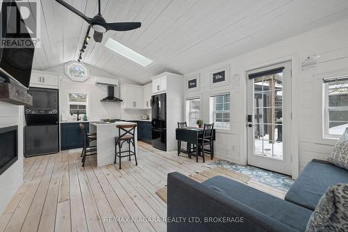 343 Cambridge Road W, Fort Erie (Crystal Beach), ON - 