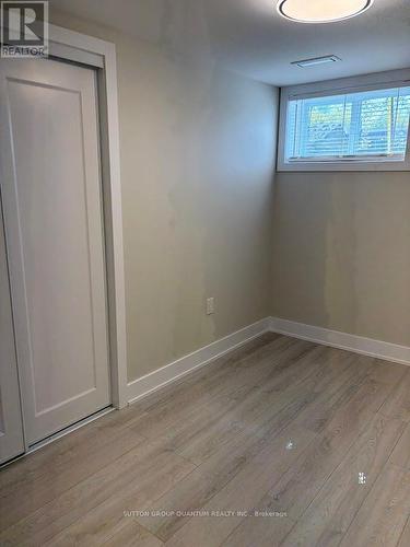 Bedroom 2 - 5380 Mericourt Road, Burlington, ON - Indoor Photo Showing Other Room