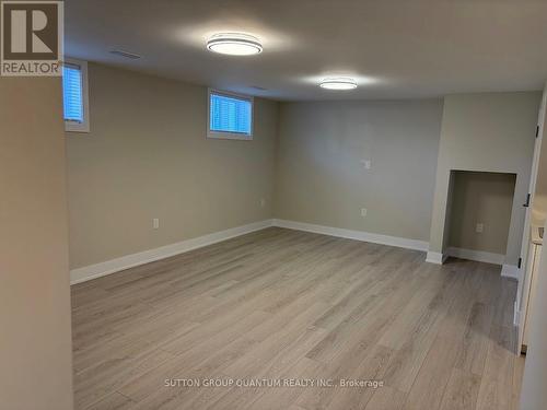 Living Room - 5380 Mericourt Road, Burlington, ON - Indoor