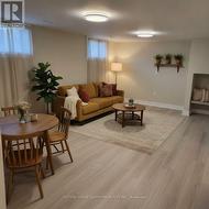 5380 MERICOURT ROAD Burlington, ON L7L 3R6