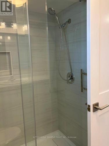 5380 Mericourt Road, Burlington, ON - Indoor Photo Showing Bathroom