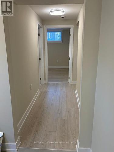 Hallway - 5380 Mericourt Road, Burlington, ON - Indoor Photo Showing Other Room