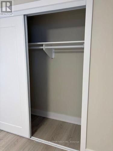 Bedroom 1 - 5380 Mericourt Road, Burlington, ON - Indoor