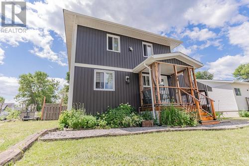 33 Dominion Avenue, Kapuskasing, ON - Outdoor