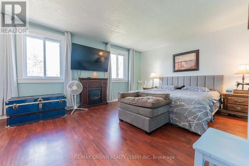33 Dominion Avenue, Kapuskasing, ON - Indoor Photo Showing Bedroom